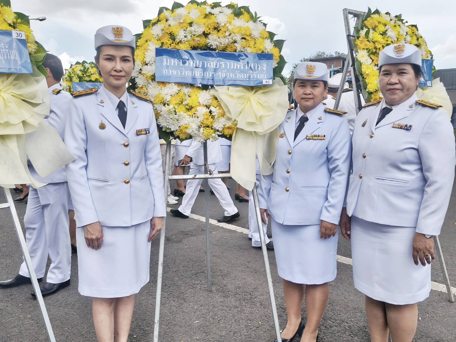 ร่วมประธานประกอบพิธีวางพวงมาลา 13 ต.ค.68